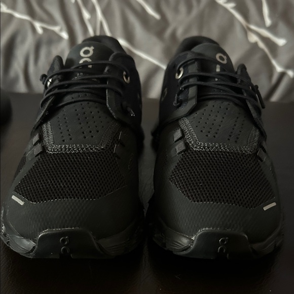 On Running Black Athletic Shoes - Picture 8 of 8